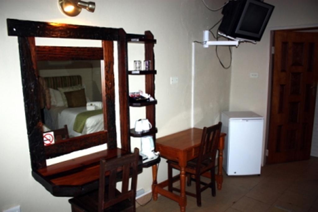 Croc River Lodge Komatipoort Luaran gambar